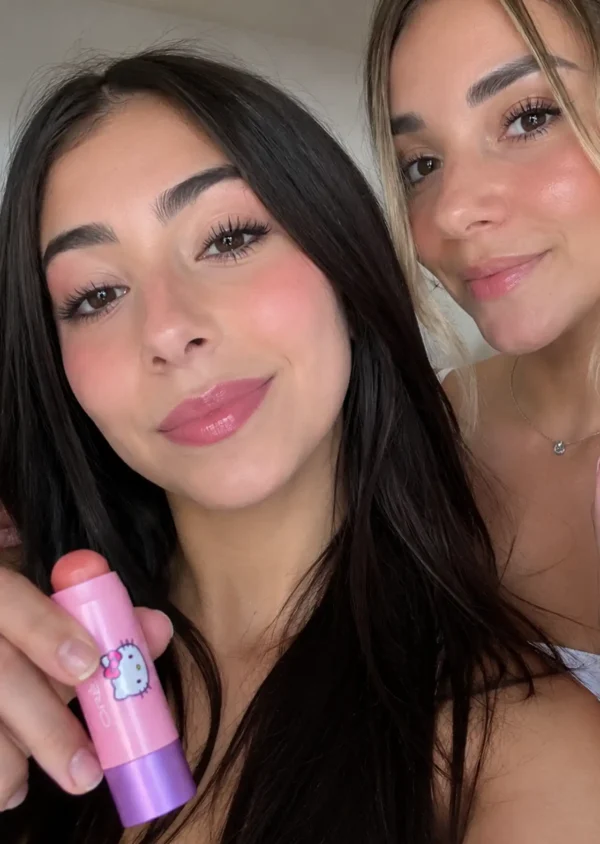 The Crème Shop x Hello Kitty Rubor & Labial 2 en 1 Lip & Cheek Blush Berry Delight